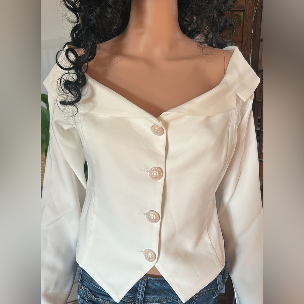NWT ENDLESS ROSE BEAUTIFUL OFF SHOULDER SHIRT